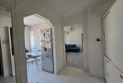 Apartament cu 3 camere semidecomandat în Central - 3