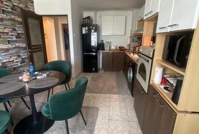Apartament cu 3 camere decomandat în Central - 3