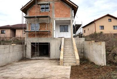 Casă cu 4 camere cu Teren 490 Mp în Jucu - 6