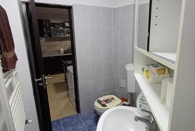 Apartament cu 3 camere semidecomandat în Central - 7