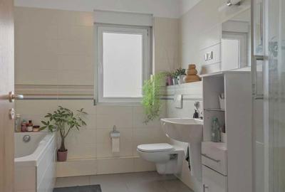 Apartament cu 3 camere semidecomandat în Central - 4