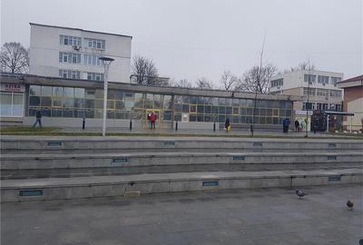 Spațiu comercial, de 530 mp, în Central - 9