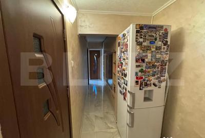 Apartament cu 3 camere decomandat, mobilat în 1 Mai - 5