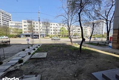 Spațiu comercial, de 97 mp, în Podu Roș - 2