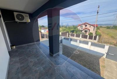 Casa 4 camere Focsani str Militari - 15