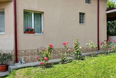 Casă individuală cu 4 camere cu Teren 1670 Mp în Central - 1