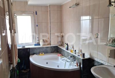 Apartament 4 camere , transformat in 3, Gavana 3, mobilat - 6
