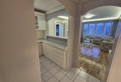Apartament cu 3 camere, mobilat în Universitate - 3