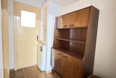 Apartament cu 2 camere semidecomandat, mobilat în Mazepa 1 - 11