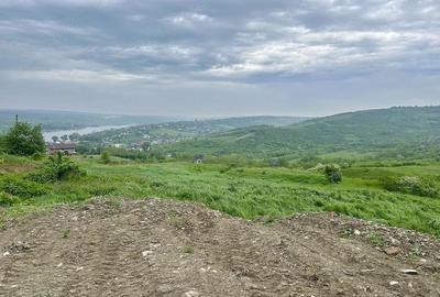 Teren de 5100 mp, în Aroneanu - 2