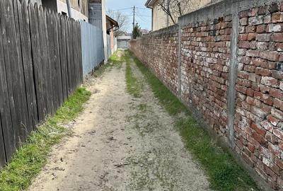 Casă cu Teren 359 Mp în Cernele - 3