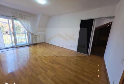 Casă cu 5 camere cu Canalizare în Central - 6