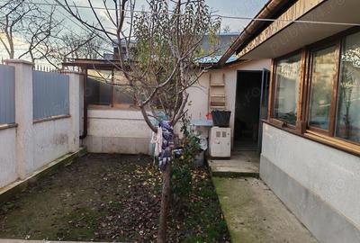 Casă cu 4 camere în Dorobanți - 1