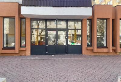 Spațiu comercial, de 160 mp, în Școlilor - 7