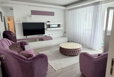 Apartament cu 3 camere decomandat în Tineretului