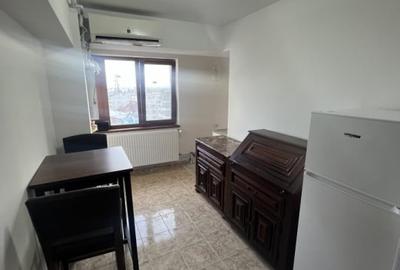 Garsoniera spatioasa, Ultracentral - 3