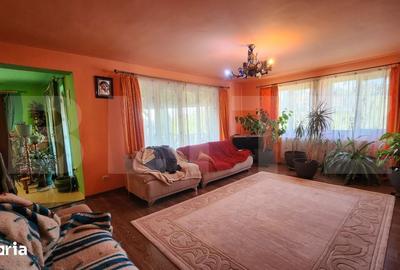 Casă cu 4 camere cu Teren 1232 Mp în Sâncraiu de Mureș