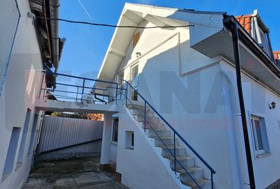 Casă cu 9 camere cu Canalizare în Aeroport - 45