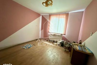 Casă cu 4 camere cu Teren 850 Mp în Moșnița Nouă