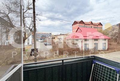 Apartament cu 2 camere semidecomandat, mobilat în Săsar - 8