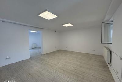 Spațiu comercial, de 75 mp, în Complex Studențesc - 15