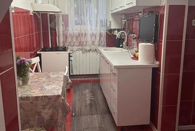 Apartament cu 2 camere decomandat în Central - 1