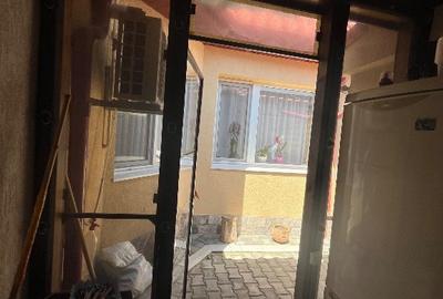 Casă cu 3 camere cu Teren 260 Mp în Central - 13