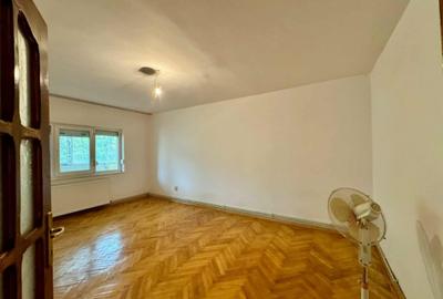 Apartament cu 3 camere decomandat în Central - 7