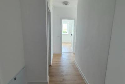 Apartament cu 3 camere decomandat în Periferie - 4