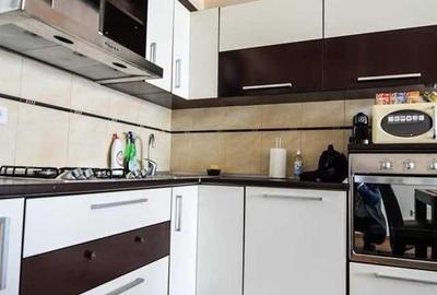 Apartament cu 3 camere decomandat în Exterior Vest - 7