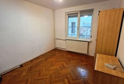 Apartament 4 camere Basarabia - Bd. Chisinau - 17