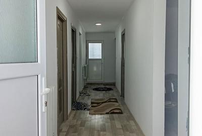 Casă cu 4 camere decomandat în Central - 8