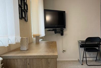 Inchiriez garsoniera in vila zona Unirii direct proprietar - 6