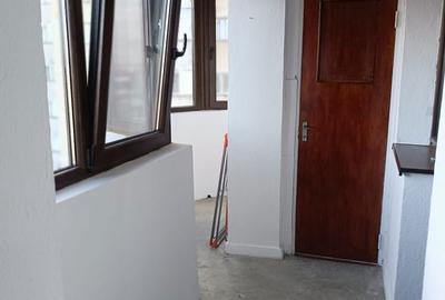Apartament cu 3 camere decomandat în Ultracentral