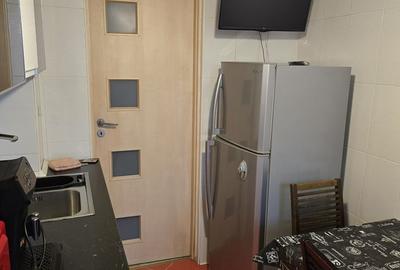 Apartament cu 3 camere în Drumul Taberei - 12