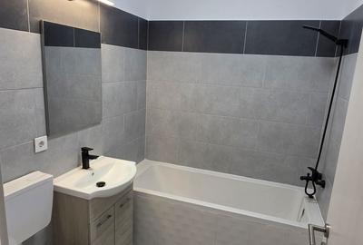 Apartament cu 3 camere semidecomandat în Vasile Aaron - 3