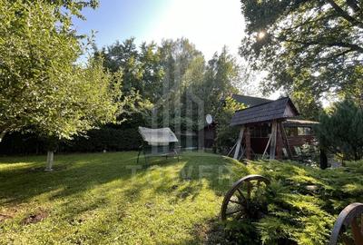 Teren deosebit cu cabană din lemn, Tocile – locație liniștită - 2