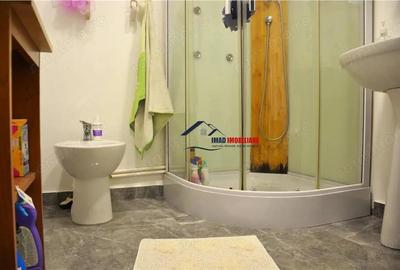 Casă cu Teren 805 Mp în Central