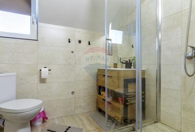 Casă individuală cu 13 camere cu Garaj în Mărăști - 18