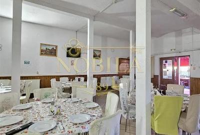 Spațiu comercial, de 700 mp, în Central - 13