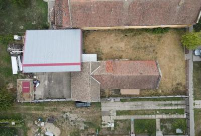 Casă cu 2 camere cu Canalizare în Moșnița Nouă - 11