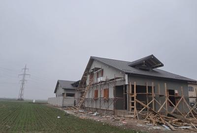 Casă individuală cu 5 camere cu Canalizare în Balotești - 1