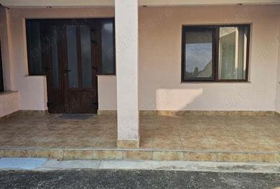 Casă cu 4 camere în Lugașu de Jos - 10