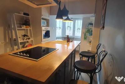 Apartament cu 3 camere decomandat, mobilat în Gara