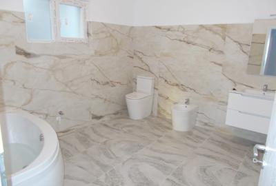 Duplex, Sanmihaiu Roman, 3 camere, 72 mp util, 250mp teren - 7