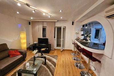 Apartament cu 3 camere decomandat în Central - 7