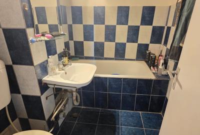 Apartament cu 4 camere decomandat în Tomis Nord - 16