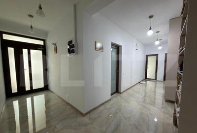 Casă cu 5 camere cu Teren 1020 Mp în Central - 9
