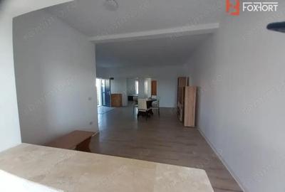 Casă cu 3 camere cu Teren 250 Mp în Remetea Mare - 9