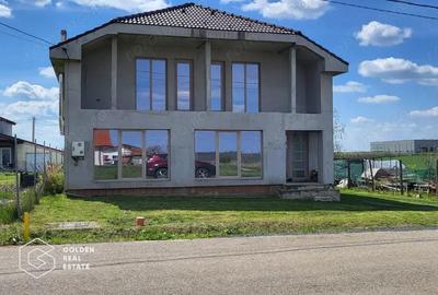 Casă cu 5 camere cu Teren 500 Mp în Frumușeni - 8